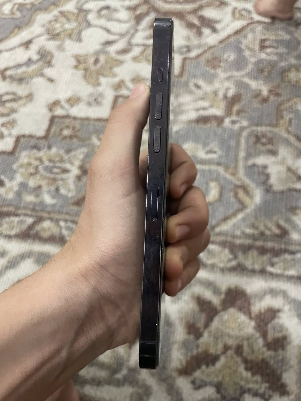 سلام عليكم 14ابرو ماكس جهاز حلو ونضيف الجهاز لا مفتوح ولا ملعوب بي جهاز شرق اوصط كامرته حلوه صافيه ذاكره 256
بطاريه ٨٤ جهاز رايده 900قفل قفل 
مكاني الناصريه سوق الشيوخ
رقم الهاتف ***********
بي واتساب
