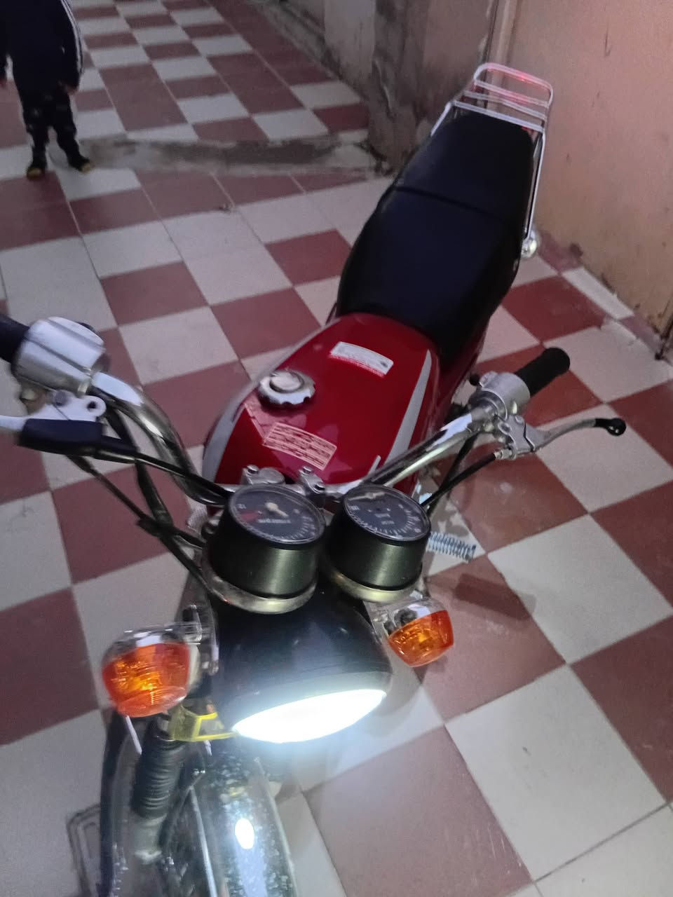 *********** 
سعر الدراجه.٤٠٠
