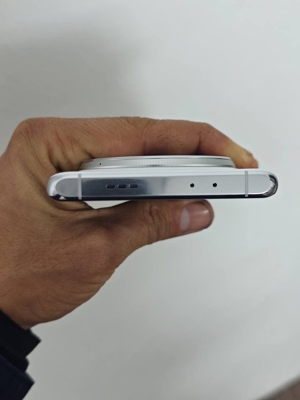 Oppo find X7 ultra 
 رام12
ذاكرة 256
نضافه98
بطاريه%100
بدون ملعقات
سحر680الف بي مجال 
توصيل موجود
