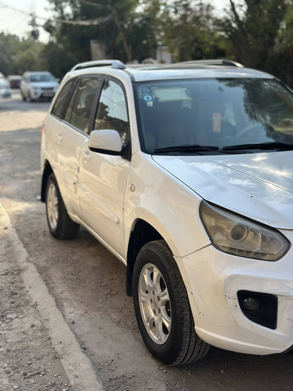 السلام عليكم
(بيع مستعجل) 
سيارة تيكو 2014 
كير ميكانيكي
رقم بغداد
ماشيه 116 الف
الضرر جاملغ وباب صفحة السائق
كير محرك مكفول 
مكان السيارة بغداد الحرية السعر 61ورقة وبيه مجال
الاستفسار ***********
