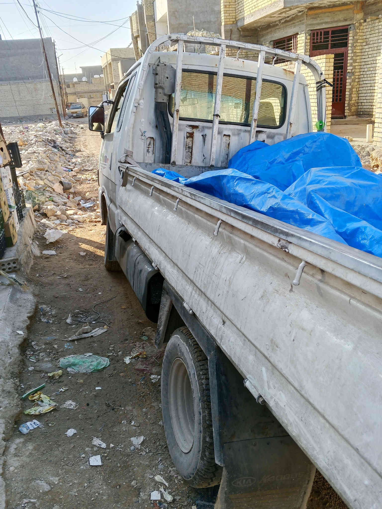 السلام عليكم كية حمل بنكو للبيع ٧جنكال رقم دولي بسمي مكينة بية بخار كير أكسل تخم تاير خير من الله مكاني الأمين الثانية شارع نواب الضباط *********** سعرة ٣٨ورقة
