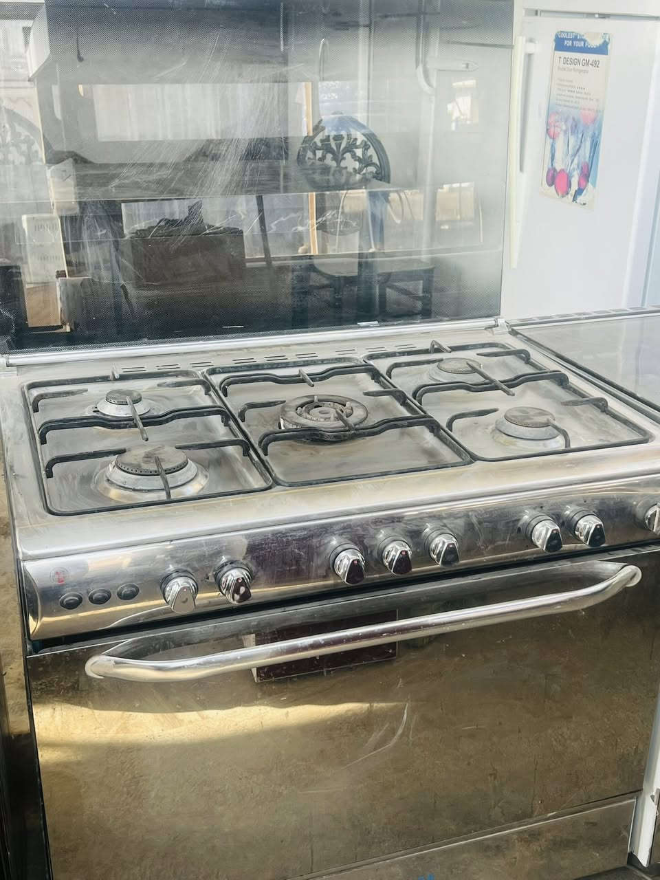 طباخات مصري جميع الاحجام
كاونترات المنيوم احطاطه 
باسكلات باله ياباني جميع الاحجام 
سنكات مرمر جديد  غير مستخدم 
غسالات هيتاشي ياباني الاصلي 
ديوان (10)مقعد و(20) مقعد 
تخم تركي (10) مقاعد احطاطه
كرسي مكتب دوار 
صوبات جميع الاحجام 
ثلاجات جميع الاحجام 
جربايه طفل نفر احطاطه 
معرض ومزاد البيت 
دلي عباس/العبور قرب جسر الشيخ حسن 
***********
