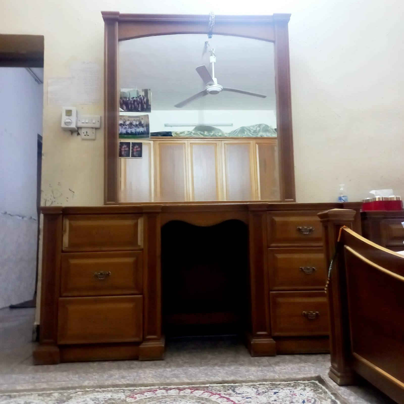 اغراض للبيع نظيفه اخت الجديده الغرفه بمليون ونص والطخم ٥٠٠ الف


**إذا كنت صاحب هذا الإعلان وتريد حذفه لأي سبب، رجاءا أرسل رسالة إلى الدعم الفني**