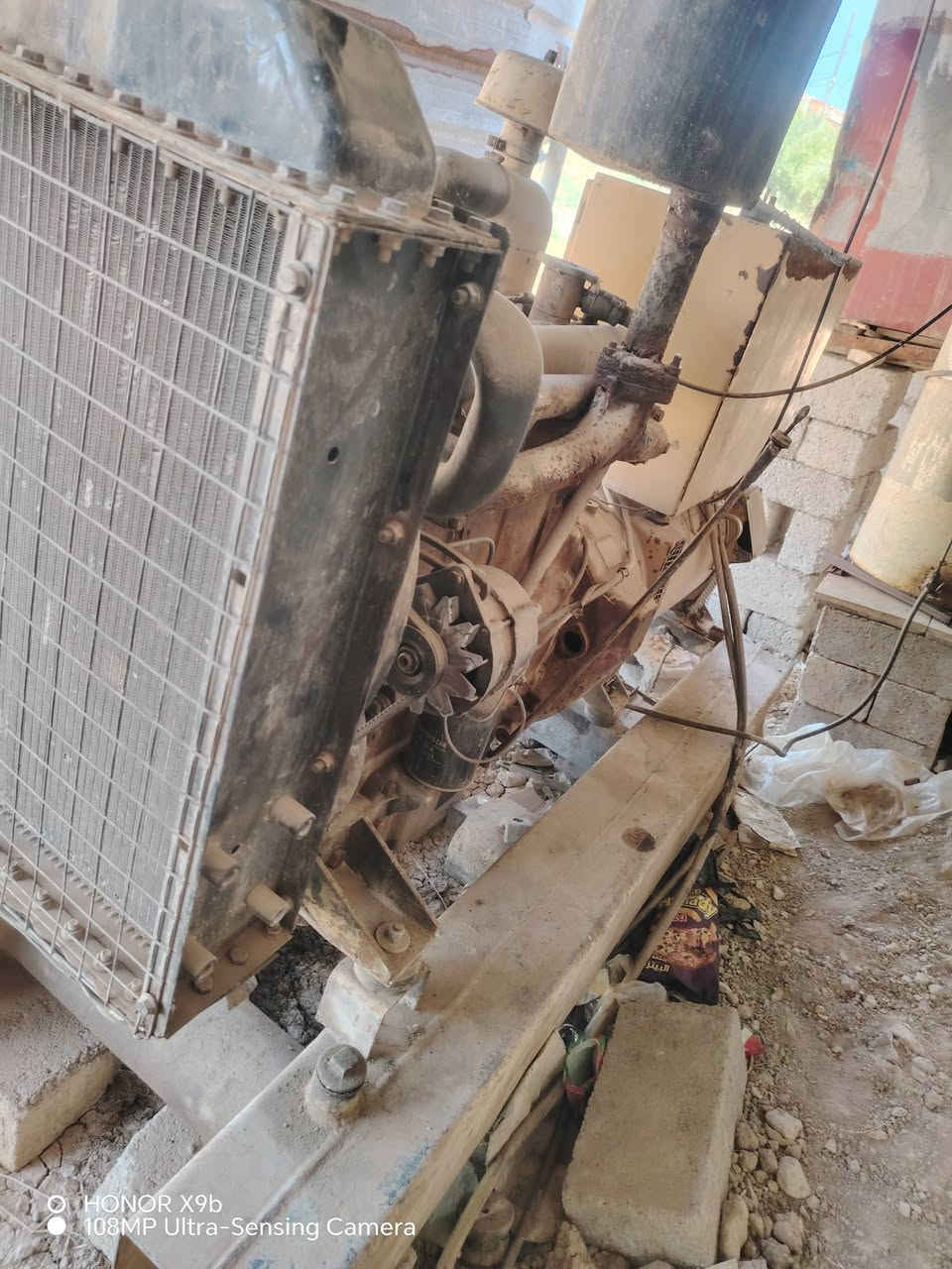 مولده فيات اصلي . 200 امبير 4بستن  شرط معمره بوش بستن  ورما عمرتها مشغلتها ولاتشغيله نضافه فول 
السعر مناسب
رقم  ***********.  اتصال او واتساب
