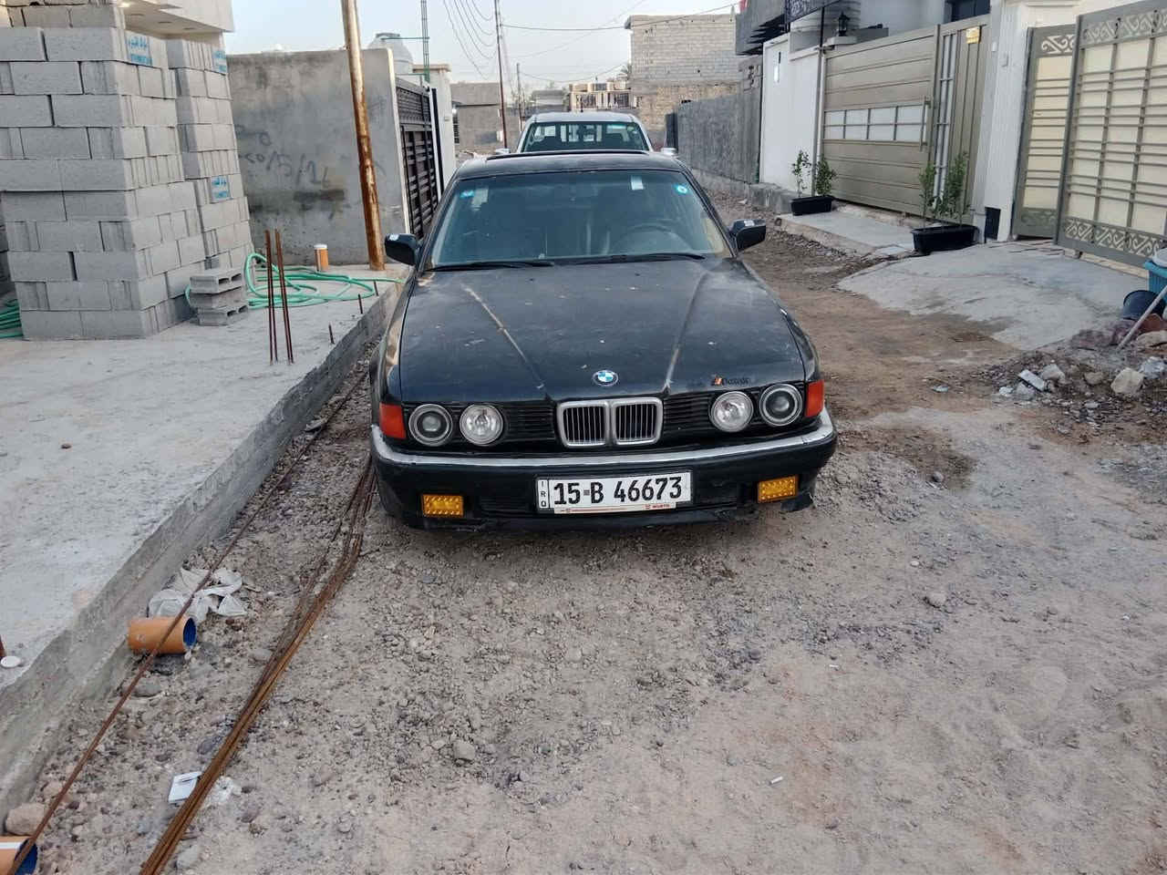 سلام عليكم بي ام حجم 735 موديل 91 كير ومكينه كلش نظاف تبريد جبتله كمبريسر بس اشده تاخذ مني تبريد دبل ايرباك دبل جكمجه تخم تاير جديد دواخلها حلوه بردات خلفيه وجانبيه مال بيبان خلفيه مشيولات جايبلهن اثنين بس يرادلهن شد الخلفيه شغاله حداديه واكسل جدد خلفي وامامي جامه جديده هزه جديده  رقم انبار انكليزي بااسمي سلايت شغال طكتين لايت عالي ناصي كلش قوي شتشه كبيره اندرويد طوافه جديده واصليه بشرط هيه والفيت بم اصليات بيها شلعه تشك الكاع ويل 16 طستها كلش حلوه اخوان السياره جاهزه بالكامل ممصبوغه قبل بلاد بس عوزه بولش قماره وبنيد وجنطه السعر ب42 عنوان بغداد البياع *********** بي واتساب ومفتوح الخاص ( اخوان  بدون مراوس )
