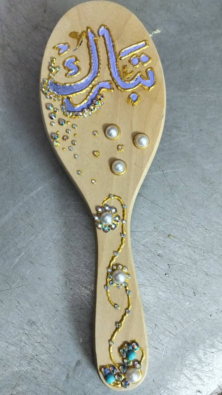 الرسم على الاكواب والفرج وعمل سيتات المهر حسب الطلب


**إذا كنت صاحب هذا الإعلان وتريد حذفه لأي سبب، رجاءا أرسل رسالة إلى الدعم الفني**