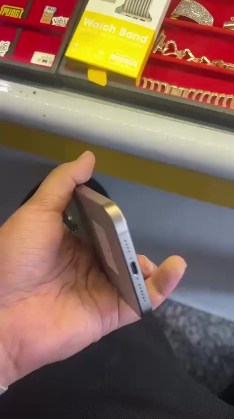 سلام عليكم
ايفون 15 برو ماكس
بطارية 88
ذاكرة 256
سعر مليون و150 بي مجال


**إذا كنت صاحب هذا الإعلان وتريد حذفه لأي سبب، رجاءا أرسل رسالة إلى الدعم الفني**