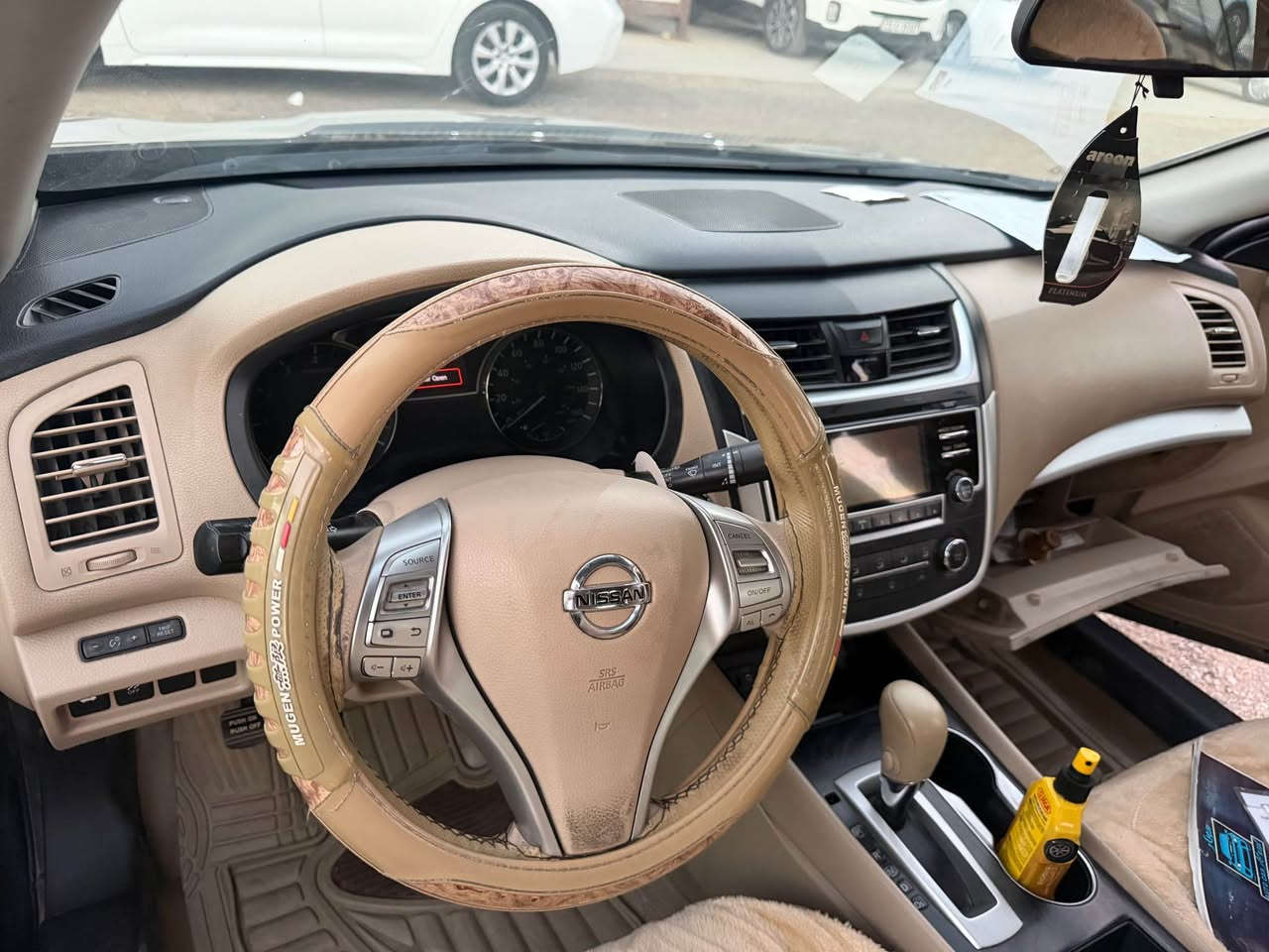 ألتيما ٢٠١٦، گير ومحرك بشرط الفحص. بيها قطعتين صبغ (بدون داخل)، الإيرباغات كلها سليمة ومو طاگة. السنوية والرقم جديد وبإسمي. صدر السيارة جديد وكلشي ما بيها، وبشرط الفحص من كلشي.
رقم الهاتف: ***********
السعر: ١٠٠ ورقة (دفتر واحد)

التیما٢٠١٦ گێڕومەکینە بەشەرت دووپارچە بێ ناوگرتن ئێرباگی هیچ نەتەقیوە،سەنەوی و ڕەقەمی نوێیە بەناوی خۆمەوەیە.سەیارەکە سەدری نوێیە هیچی نیە بەشەرت هەموو گیانی.
ژمارە ***********
نرخی ١٠٠$ یەک دەفتەر كالار, السليمانية
