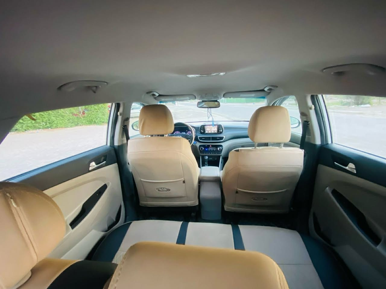 هيونداي توكسان (2020)🤍🔥
🚗 وارد أمريكي🇺🇸

📄 رقم بغداد
🧼 السيارة في قمة النظافة
⚠️ حادث خفيف
🛡️ الإيرباكات سليمة
🚫 بدون دواخل
🧱 الشاصي سليم
📊 ماشية 45 ألف ميل
🔑 بصمة تشغيل
🪑 كشن كهرباء
🔥 هيتر كشنات
🛞 ستيرن جلد
🖥️ شاشة
📷 كامرة
📡 حساسات
🛑 رادار
🅿️ بريك دكمة
🚗 نظام منع الانزلاق
🛣️ تحديد مسار
⏱️ مثبت سرعة
🛞 ويل كب
✨ مواصفات أخرى

📮 السـعـر ✅ لايك و تعليق يوصلك علماسنجر 📩

مكان تواجد السيارة: بغداد
رقم صاحب السيارة:
***********
***********
