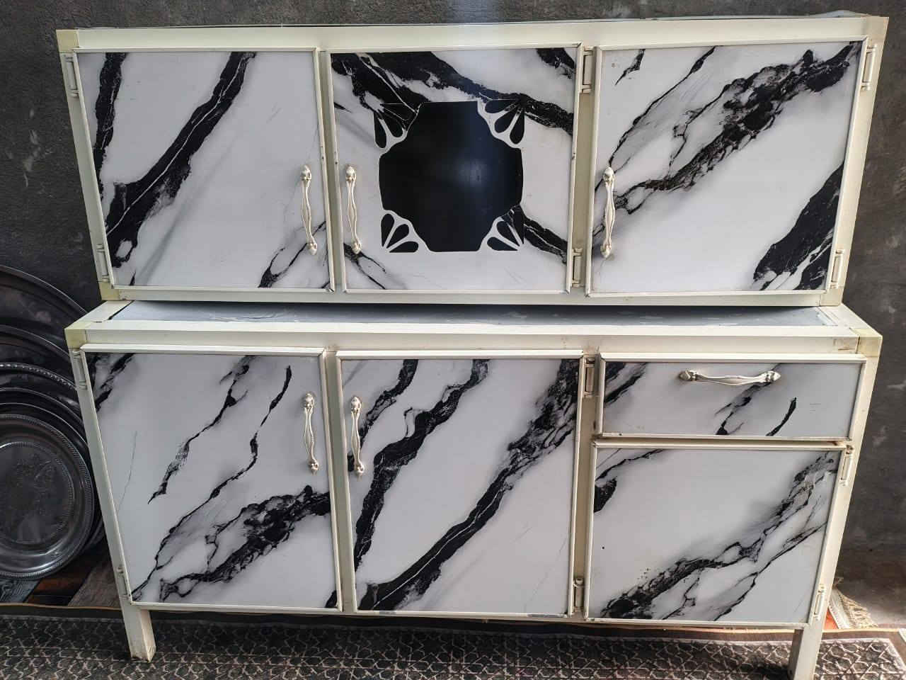 كاونتر للبيع السعر 120 وبي مجال قليل  شراي يتصل ع الرقم مكلغه بلنشر ***********
