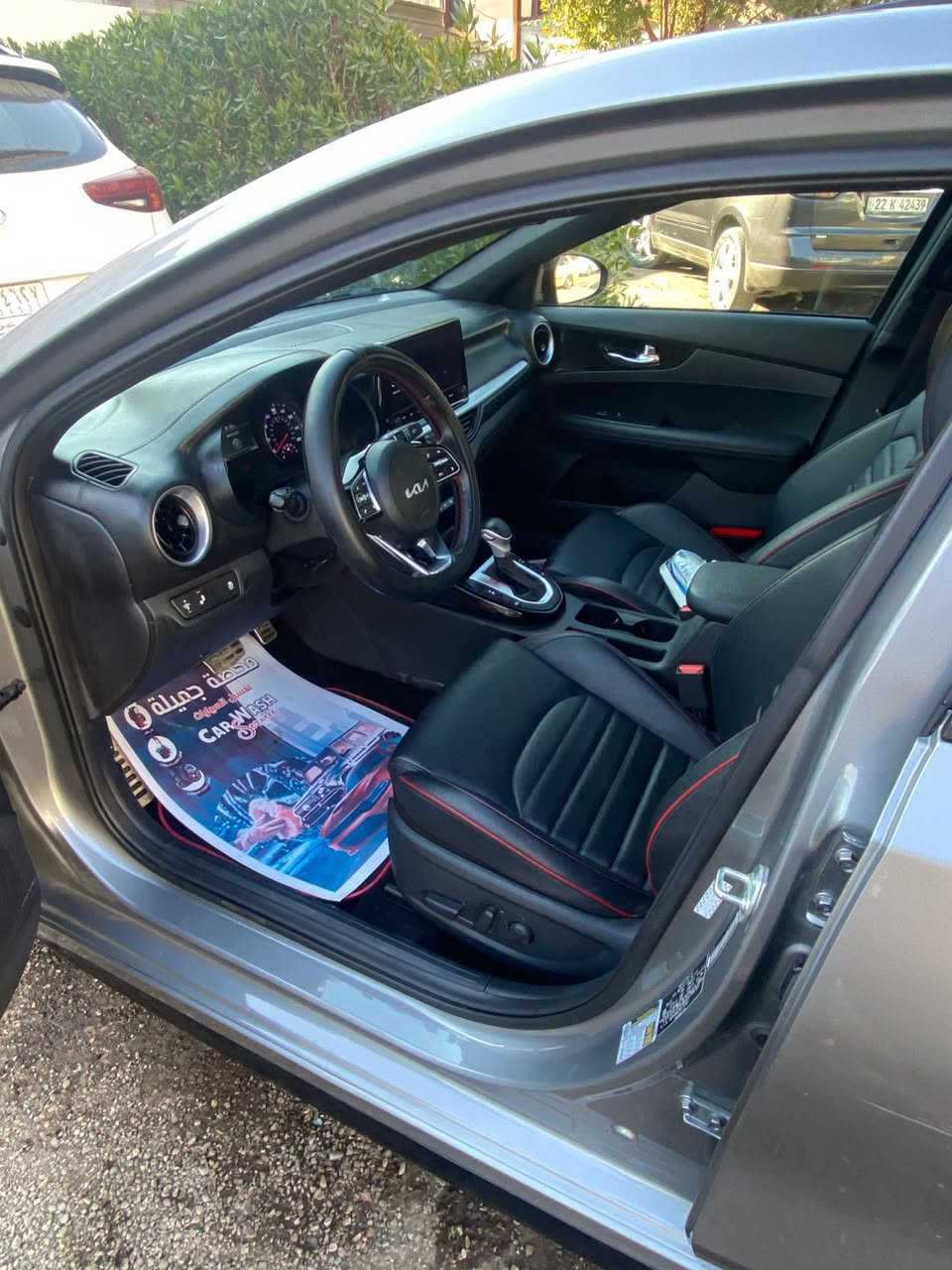 سلام عليكم
🔥للبيع كيا فورتي GT موديل 2024
ماشيه 11 ميل 

🔥سياره بدون صبغ وتبديل مكانات بارد بدون ايرباك

🔥سياره رقم بغداد ابسمي تحويل ثاني يوم 

🔥مكينة 1.6 تيربو كفالة كير و مكينة 

المواصفات :

 🔥بصمات دخول و تشغيل / تشغيل عن بعد

🔥كشنات مختمة جي تي 

 🔥رادارات من كل الجهات / مانع اصطدام

🔥كروز كنترول تفاعلي / نظام محافظة على المسار

🔥شاشة جبيرة / كاميرا و حساسات خلفية

🔥 كار بلي و اندرويد اوتو 

 🔥لايت امامي ليد و بك لايت ليد / دبل اكزوز

 🔥قطعتين تبريد 

🔥بعد هواي مواصفات معروف ال GT

السيارة جاهزة من كلشي صدر و حدادية و تايرات و حجر بيئة و كير و مكينة 

سونار بل منشور

سعر 165وبيه مجال بسيط 

مكاني بغداد جميله

***********
