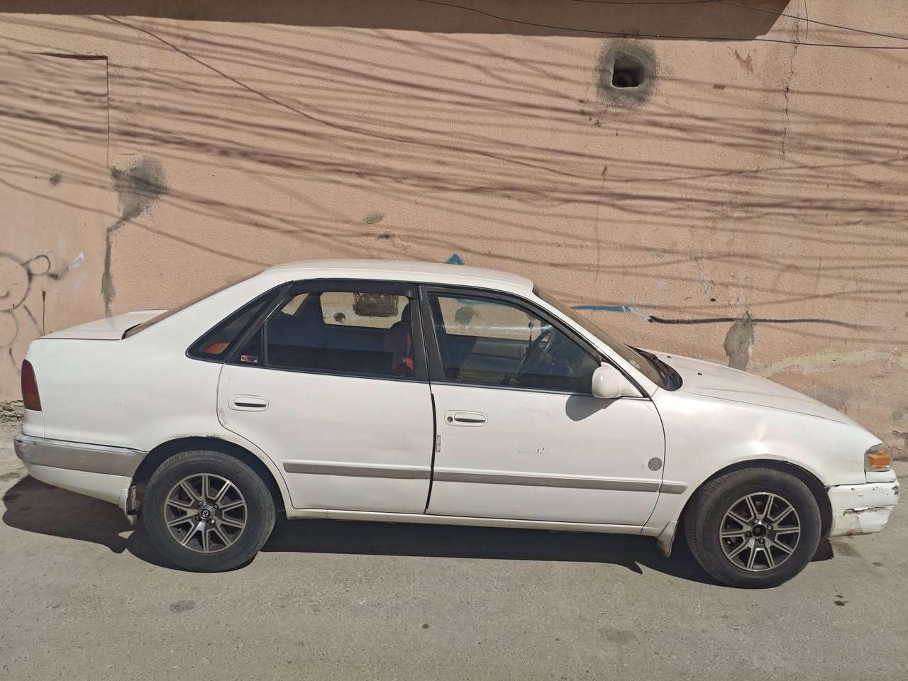 تويوتا كورلا موديل 96محرك حجم ١٦ كير ( اوتوماتيك ) ستيرن بور قفل مركزي ريمونت جامات كهرب ( تبريد ) طخم امامي  جديد طخم ويل كب وايرمنية شغالة ( كابون بانزين ) رقم نينوى الماني سنوية عظم مشروع وطني تحويل بشرط السعر 45
*********** اسيا
