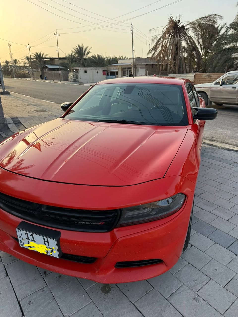 سلام عليكم للبيع دوج جارجر 2017 اصل رقم بغداد دولي بسمنه لون مميز برتقالي وارد كندي سياره كفاله عامه من كلشي ماعدا كلير بكندا جاملغ الخلفي كلير فقط وباقي سياره كفاله ماشيه 145 حقيقي جاهزه الف ماتذب عليها لايت زنون توه شاده تايرات حداده تبريد كله جاهز مواصفات SXT معروفه ماحاجه اذكرهن نص فول شاشه جبيره عنوان السياره البصره قضاء المدينه سعر السياره 218 وبيها مجال لشراي للاستفسار ***********
