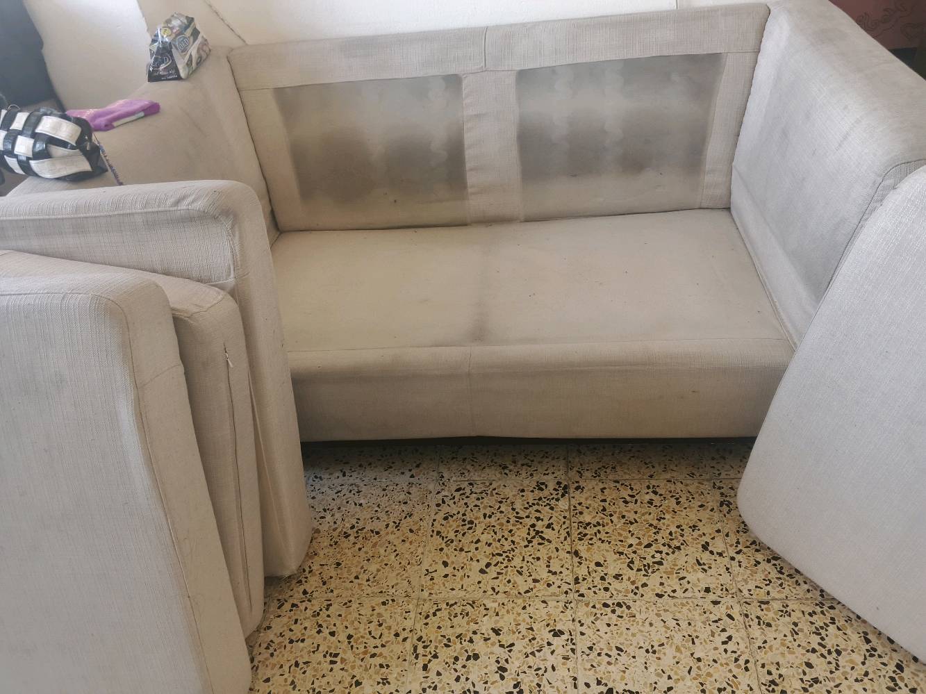 تخم كويتي تكمة سبرنك من تحت قنفة ام النفرين وقنفتين منفصلات عن بعضهم 
بـ 150 العنوان بغداد الشعب 