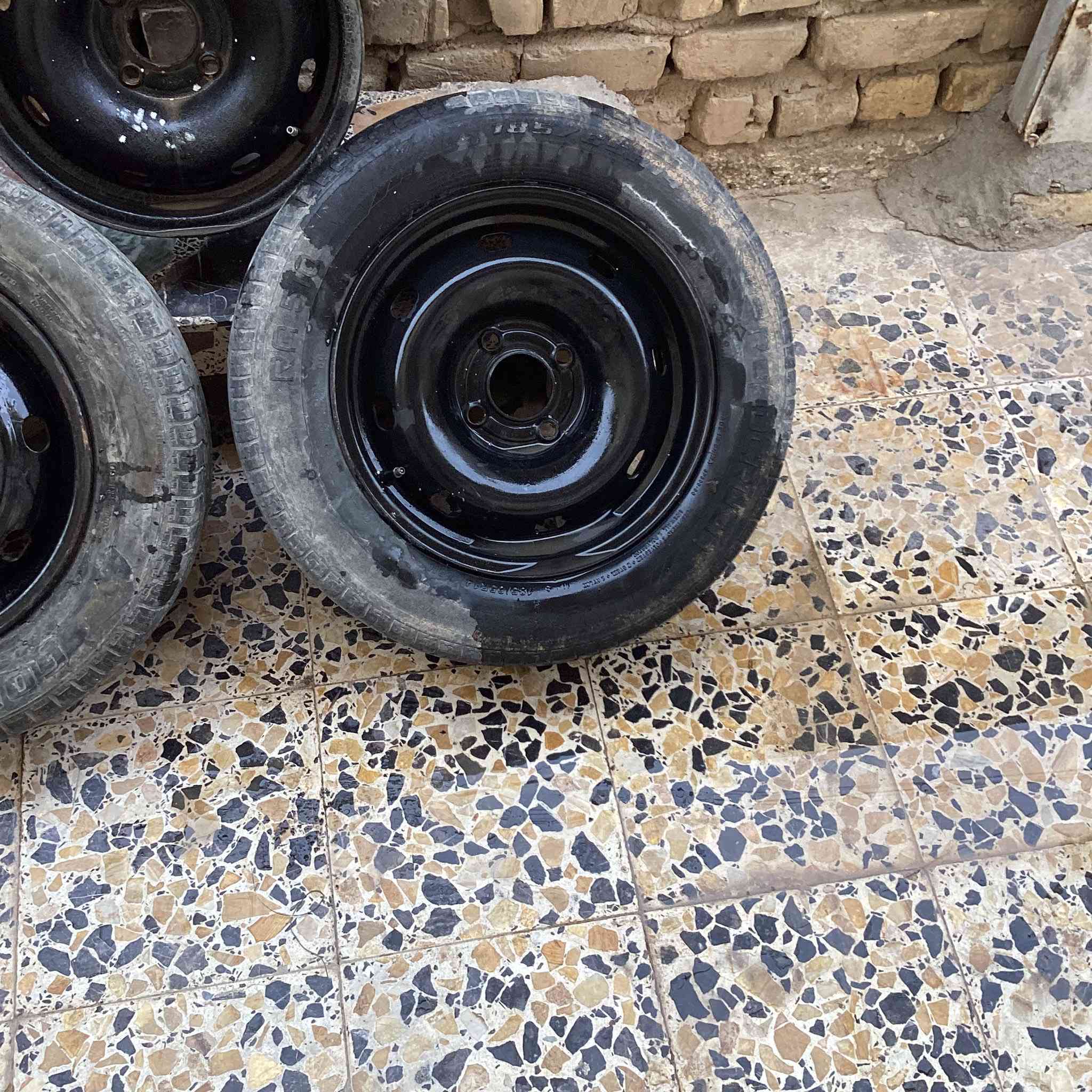 للبيع وياله حجم 14 العدد 3 مصبوغات حراري وكاملات  جدد ما بيهن اي عواج السعر 60 التواصل خاص.


**إذا كنت صاحب هذا الإعلان وتريد حذفه لأي سبب، رجاءا أرسل رسالة إلى الدعم الفني**