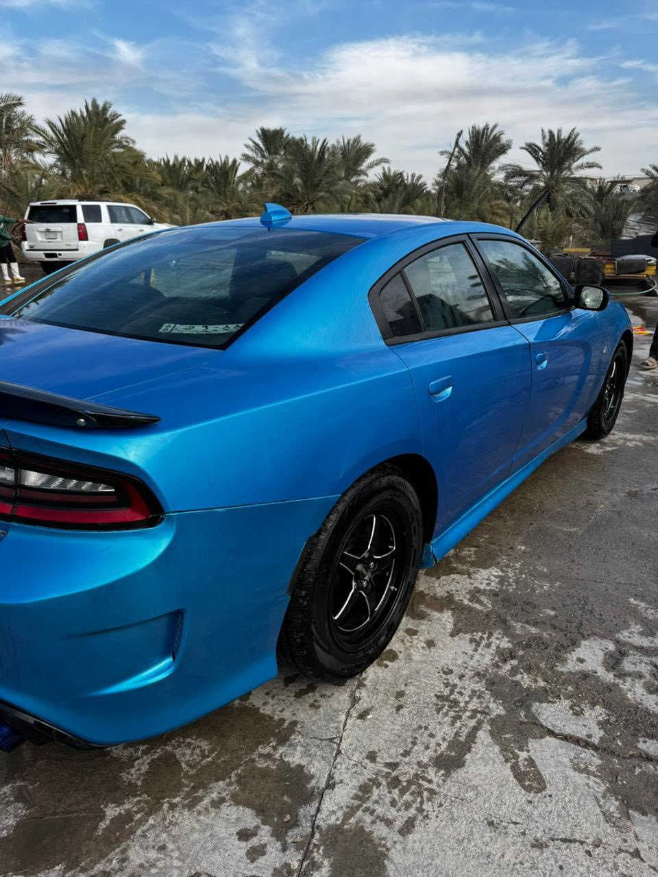 سلام عليكم جارجر مديل 2015 حداد تبريد تخم تاير لايت زنون رقم بغداد سياره كفاله من الضربه القويه ومن الصبغ والمعجون بيه جاملق امامي مبدل وبنيد محدث وباب بيه كلير وبيه طخه بصيطه بل حوض خفيفه كلش سعر ١٧٨مكان بصره قضاء المدينه ***********
