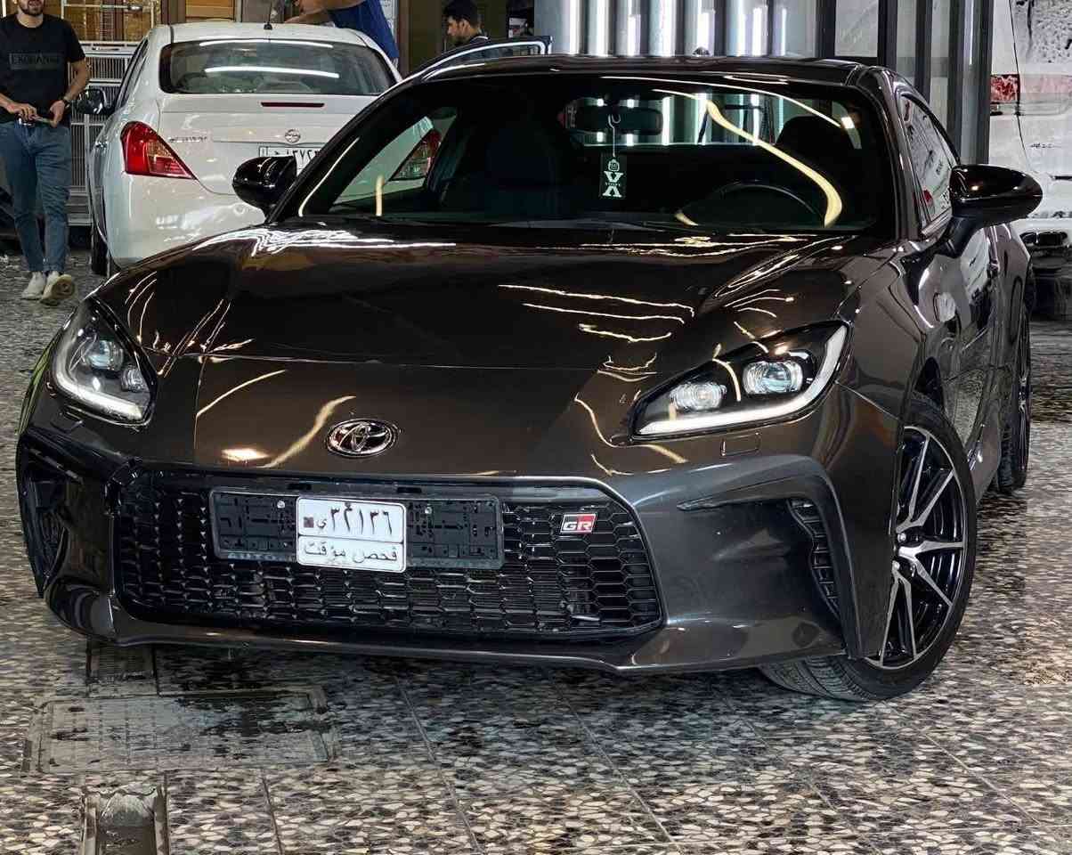 سلام عليكم السعر جوه السوك
GR86   موديل 2023 

 سعر $106

مكينه 2400
كير عادي 
بدون رقم 
ماشيه21 الف 
 حادث بنيد وجاملغ 
مكانها بصره

*********** واتساب
