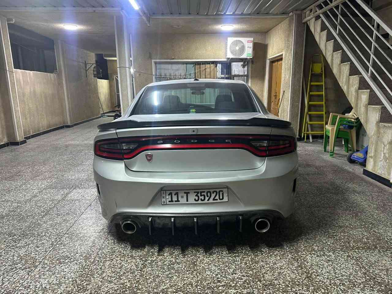 چارچر 2019 sxt
ماشيه 81 ميل 
رقم بغداد بااسمي السياره
جاهزه من كلشي مكينه كير صدر تبريد ثلاجه وكله مكفوله 
حادثه موضح بالصور بدون ايرباك مابيه لا لغود ولا شاصي السياره نظيفه جداً
بيها صبغ چاملغ الايسر وبنيد محدث وصبغ فقط المسطره مال الجنطه الي جوا البكلايت الخلفي فقط
السعر 182
***********
