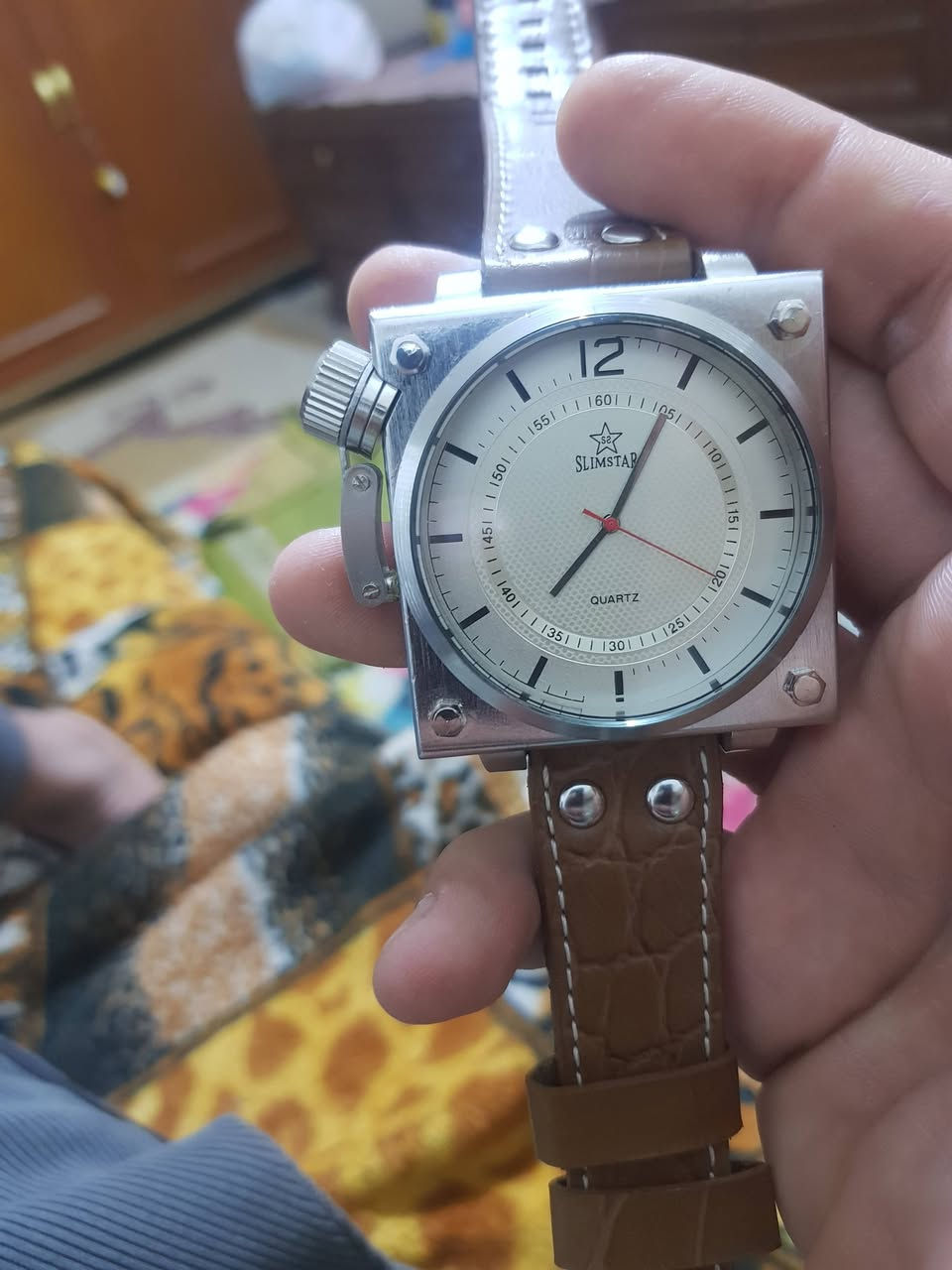 سبه كهرب عمره ٥٠ سنه واكثر جانت مال ابوي محتاج دبيعهن علمود العيد اريد اخذ هدوم لجهاليعلي العباس الميصعد منشوري ساعه جابوهة من السعوديه اصليه والله شدفعونبيه اخوه اخوكم من الحله وعندي كم شغله قديمات سماور وراديو وكم شغله انتيك هم ابيعهن


**إذا كنت صاحب هذا الإعلان وتريد حذفه لأي سبب، رجاءا أرسل رسالة إلى الدعم الفني**