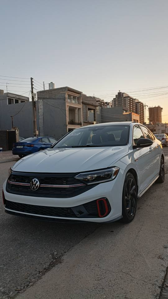 ‎("بِسْمِ اللهِ الرَّحْمَنِ الرَّحِيمِ")
‎volkswagen jetta gli 2024 autobahn
‎,,,گیرعادی,,,
‎ژماره كاتي  نه شكاوه 
‎ته نها ,,14000,,مايل ڕۆشتووە 
‎بۆنی شەریکەی لێدێت
‎پانوراما شاشه گه وره گیچ الیکترونی
‎گوشین خه زن،(سارد+گه رم)
‎سوکان هیته ر
‎سماحه بیتس
‎مکینه 20 توربوو
‎تەنها چاملخی لای سایه ق بویاخه بێ ناوگرتن بی
‎ ئیرباگ
‎پیش و پشت که پس ده حامیش به شه رت 
‎لايت وڕادێتەر بیلادی نوقتەی ژووری نیە
‎یەک دینار مەسروفی تیا نیە
‎گێڕ و مكينه رادار به ردي گزۆز 
‎هه موو گیانی بەشەرت
‎ زیاتر په یوه ندی یان نامه بو ئه م ژماره یه بنیره 
‎ژمارە موبایل
‎***********,, Whatsapp.vaiber أربيل, العراق
