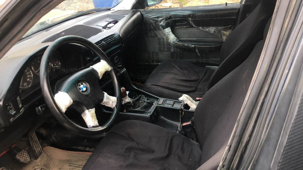 مودێل 1990گێڕو مکینە شەرت  مکینە کەپس أربيل, العراق


**إذا كنت صاحب هذا الإعلان وتريد حذفه لأي سبب، رجاءا أرسل رسالة إلى الدعم الفني**