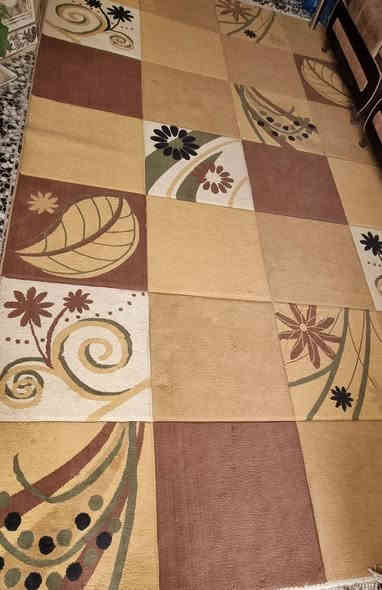 زولية للبيع  ، 3×4
السعر 40وبي مجال
***********
