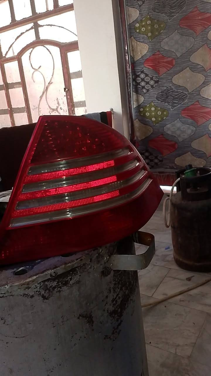 السلام عليكم
غرفة مال غواصة باب طويل 4 بطاين 4 كشنات + بك لايتات سعر اربع وراق وبيهن مجال قليل رقم ***********
