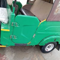 تيك تيك موديل 21 تكتك نظيفه وجديده بالباكير بس مجففته تثبيت شركه 07781...