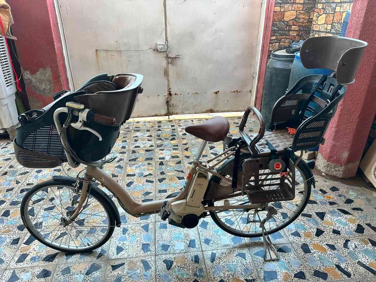 السلام عليكم باسكل ثلاث نفرات للبيع ثنين اطفال اشتريته ب 200 واريد ابيعه ب 150 الشراي يتواصل ع هذا الرقم ***********
