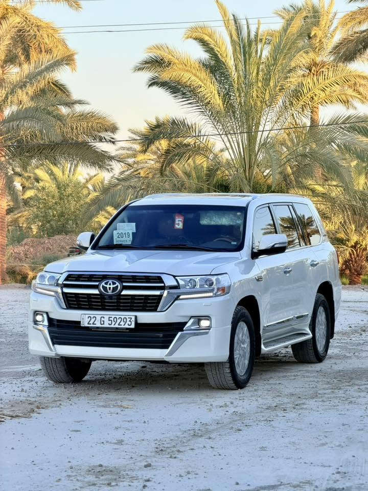 السلام عليكم لاندكروز موديل 2019ساز باب اول معروف موصفات الساز  اصل فول مواصفات- سياره جديده مكفوله كفاله ماشيه 190الف حقيقي سياره استخدام بيت شرط مملعوب بيه نهائي تجي وشوف بعينك سياره انضف من الصور 
 رقم اربيل شرط التحويل او الوكاله بسمي تحويل ثاني يوم السعر ٤٣٥ ومجال قليل مكاني بابل الشوملي ***********-***********
