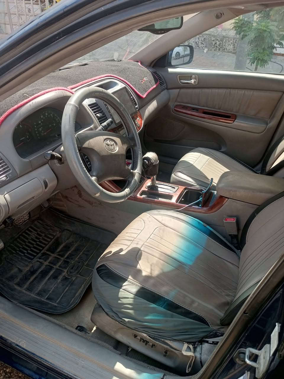 سلام عليكم كامري موديل 2002 فول مواصفات فتحة سقف مقاعد كهربائيه جلد تدفئة مقاعد تبريد شاشة ثلاجة محرك 3.0   6 سلندر السيارة حادثها بابين وجاملغ من امريكا والباقي كفالة من الحادث مصبوغة عام وجاردة  السعر 74 وبيها مجال حك العنواني كربلاء المقدسة
***********

سلام عليكم كامري موديل 2002 فول مواصفات فتحة سقف مقاعد كهربائيه جلد تدفئة مقاعد تبريد شاشة ثلاجة محرك 3.0   6 سلندر السيارة حادثها بابين وجاملغ من امريكا والباقي كفالة من الحادث مصبوغة عام وجاردة  السعر 74 وبيها مجال حك الجية عنواني كربلاء المقدسة
