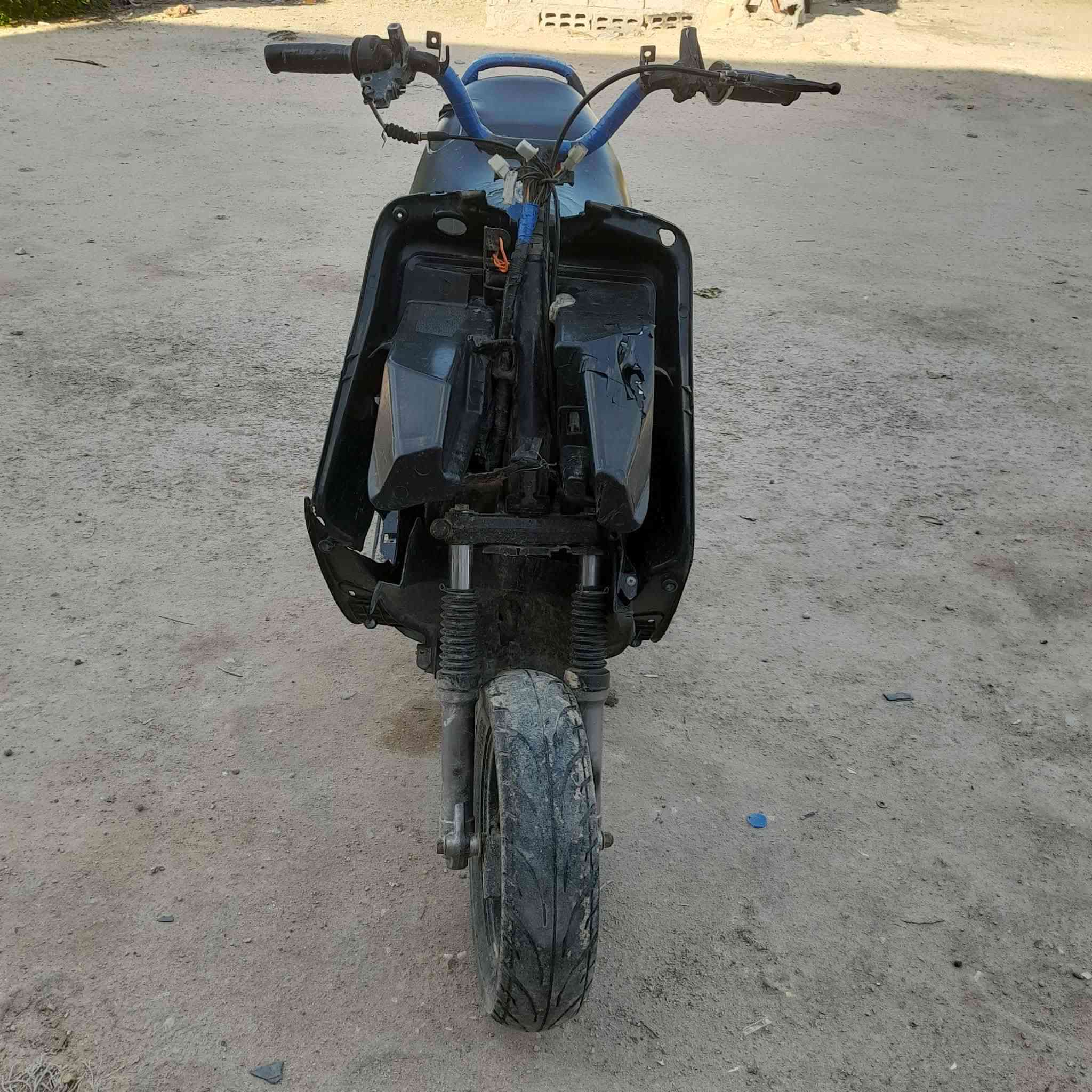 السلام عليكم
البيع كاميمه ب 125 وبيه مجال


**إذا كنت صاحب هذا الإعلان وتريد حذفه لأي سبب، رجاءا أرسل رسالة إلى الدعم الفني**