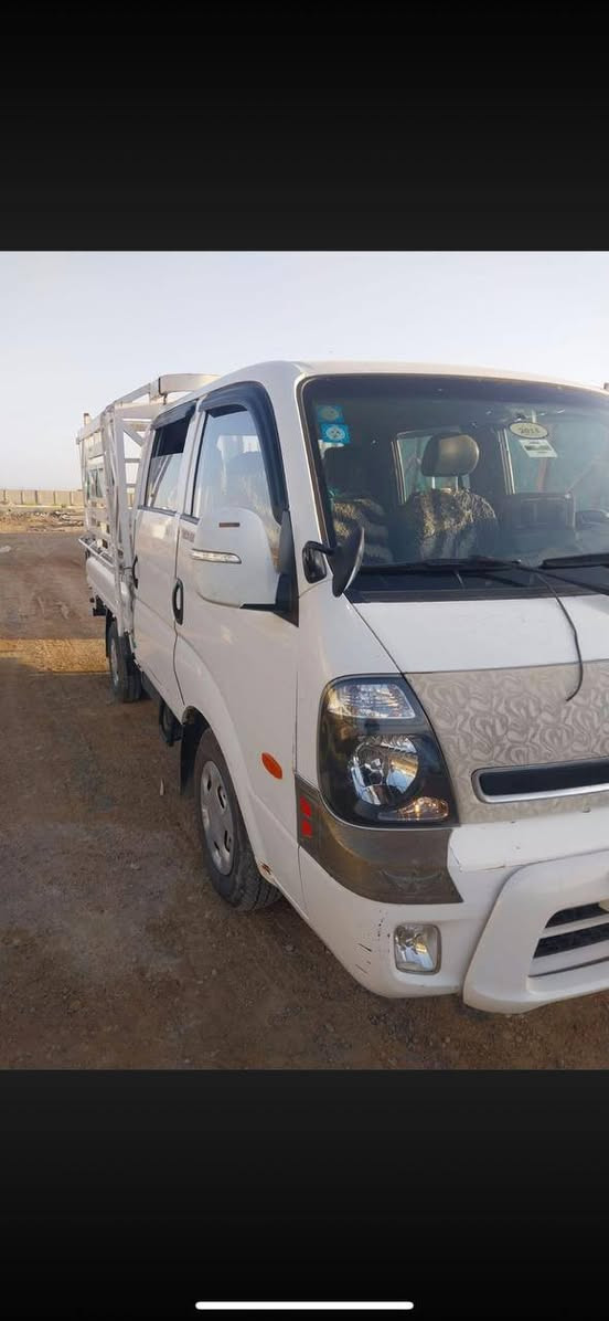 سلام عليكم
كيه للبيع دبل قماره مسكر سبلاين جديده
تبريد شغال سياره رقم بغداد تحويل ثاني يوم
السعر 125 وبيه مجال
***********

