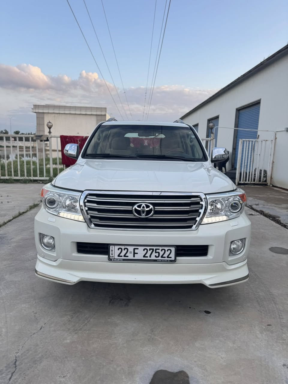 يالله 
سلام عليكم
للبيع لاندكروز(15)ساز ‎
رقم :-اربيل بسمي 
العداد:166الف حقيقي    
المواصفات :-
سلايت 
ثلاجه
مثبت سرعه
تحكم استيرن
8ايرباك
4جام اوتو
حساس امامي خلفي 
كامره خلفي بلادي 
نضام ترحيب بشعار LAND CRUISER
جام امامي بلادي بدون كسر
مرايه شفط
كشن كهربا
فورميكا 
يدات مطعم ابيض استيل بلادي
تبريد مركزي 
اناره جوه كشن بلون ازرك يجي 
تخم تايرات جديد
مرايه فوتو
مرايه خارجي قلاب
كفاله عامه  
زراك لايت
سعرها 420وبيها مجال 
مكان سياره بغداد راشديه 
***********
