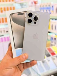 ايفون 15برو ماكس ذاكره 256بطاريه 98‎%‎جهاز اخو جديد زلغ واحد مابي وتر ...