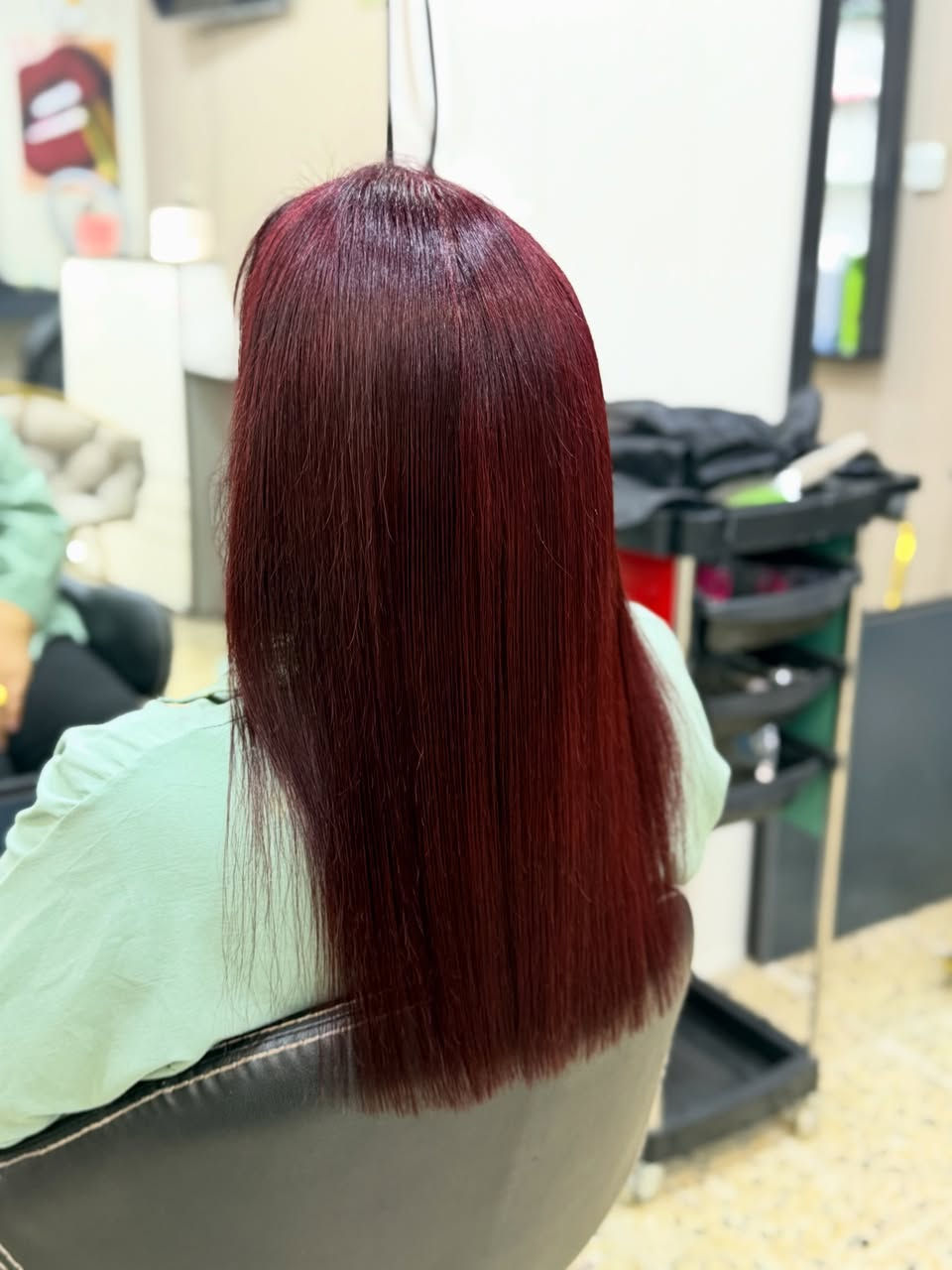 ✨ عروض العيد ✨

((تسريح الشعر))
– الشعر القصير 75 ألف
– الشعر المتوسط 150 ألف
– الشعر الطويل 150 ألف
✨ يستثنى من ذلك الشعر الطويل جداً أو الكثيف

((أصباغ الشعر))
– صبغ توحيد لون للشعر القصير 50 ألف
– صبغ توحيد لون للشعر متوسط الطول 65 ألف
– صبغ توحيد لون للشعر الطويل 85 ألف

– القصر أو التحصيل خصم بنسبة 30%

✨ يستثنى من ذلك الشعر الطويل جداً أو الكثيف

((البدكير))
– بدكير عادي 10 ألف
– بدكير ملكي 15 ألف

📍 الحلة – بداية شارع الكرامة مقابل أسواق المطار الأولى
📞 ***********

#بابل
#الحلة
#العراق
#صالون_نسائي
#ميكب_بابل
ميكب_الحلة
كوافير_بابل
كوافير_الحلة
عرايس_بابل
مدعوات_بابل
تسريحات_شعر
صبغات_شعر
بدكير
نيلز_بابل
ميكب_احترافي
ريلز
