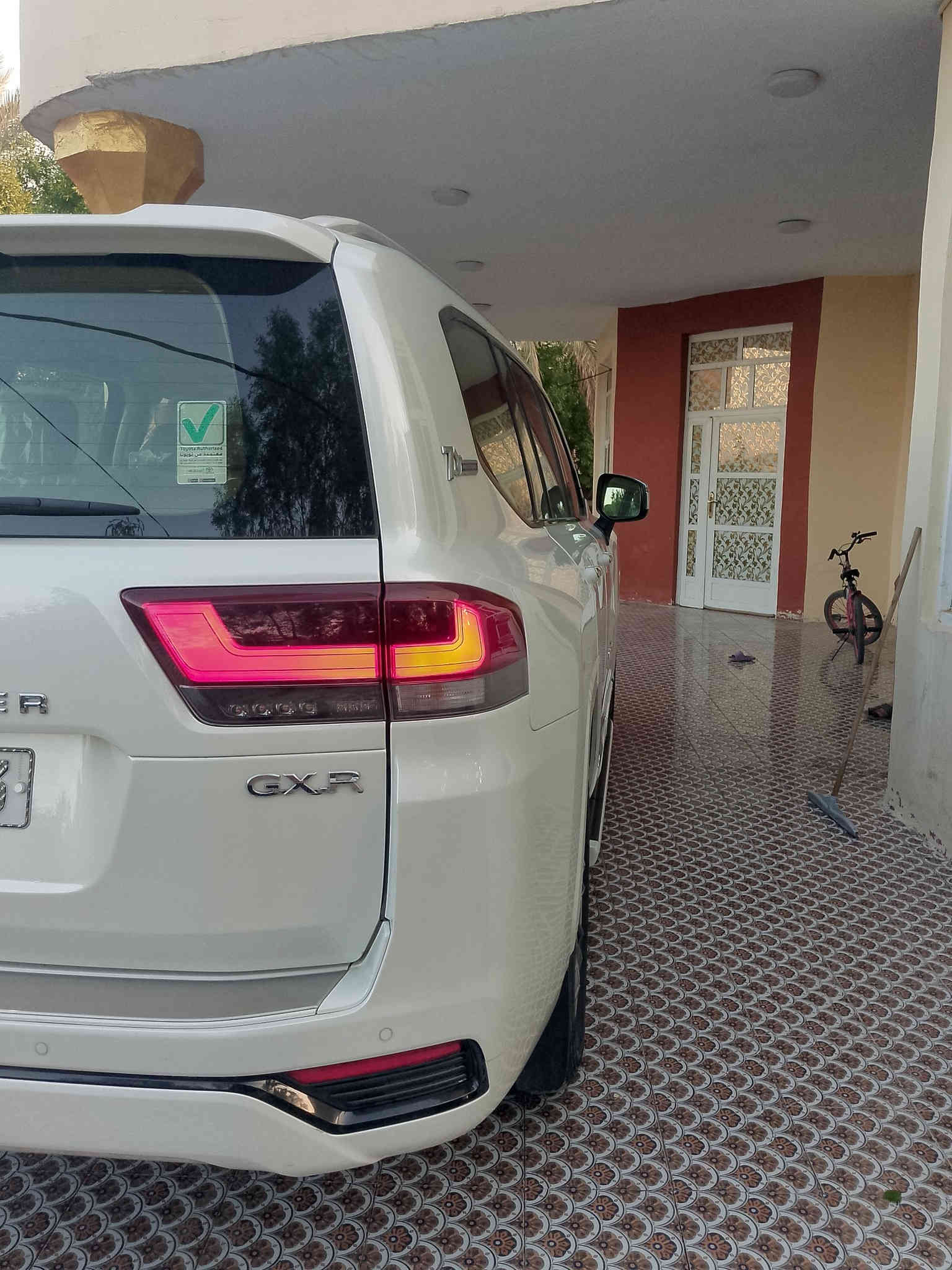 ملاحظه إني مكلف بلنشرالسلام عليكم للبيع لاندكروز موديل 2022ساز تطبيق ثلاث شاشات رقم بغداد بسمي مشروع وطني مكفول كفالة عامه من صبغ وبارد وتبديل وفتحح
جديدة معنى كلمة + سيارة مغلفه PPF
فول موصفات 1/1 
بصمه تشغيل 
5بصمات أبواب لمس 
تشغيل عن بعد 
فتحه سلايت
كشنات ثنين كهرباء 
كشنات جلد 
كشنات تدفئه تبريد 
زراكات 
مري شفط 
بردة خلفيه 
شاشات خلفيه 
مطفايه حريق 
جنطه شفط 
8ايرباك 
سبعه راكب 
ثلاث قطع تبريد 
محرك 6v/4000
حساس امامي 
حساس خلفي 
بصمات الشركه 2 
وباقي موصفات معروفه 
ماشيه41الف  حقيقي 
سعر (645)
الاستفسار اتصل على الرقم
***********
مكان بابل حله ملاحظه إني مكلف بلنشر
