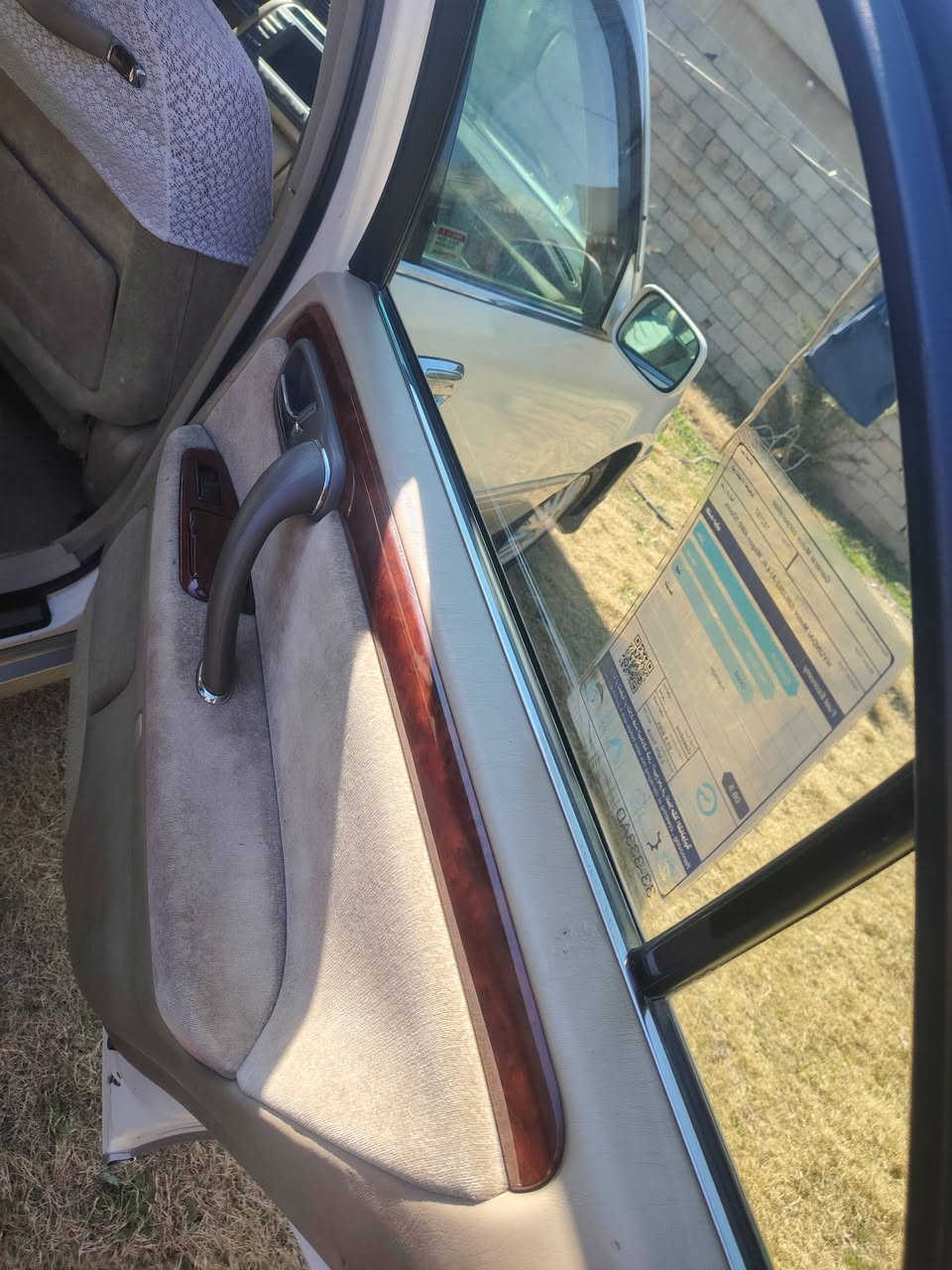 السلام عليكم ملكة ادوات كص موديل 2003 اصل كرستال 3دكم فول مواصفات عدة الفتحة ديفور زغير كير ومحرك وصدر كارتون قرفة وكشر جديد تبريد ثلج تدفئه نار اربع كشانة كهربائي ستيرن كهربائي سيارة جاهزة من كلشي بردة خلفية لايت زنون السعر 35ورقة وبيهة مجال بصيط مكان العلم قريه الربيضة مراوس حسب القناعة اذا افانتي أدوات *********** / ***********
