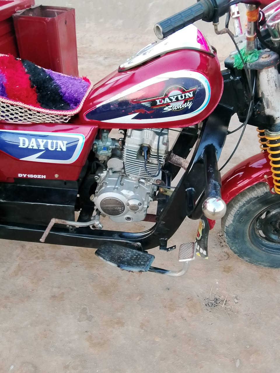 السلام عليكم ستوته للبيع موديل 20 اوراق اصولي اوراقها نظيفات جاهزه مجهزه من كل شيءع العنوان الكوت ناحيه الاحرار منطقه المزاك (واحد و350 وبيه مجال ) رجائن رجائن خواني الموشراي لا يتصلل  ***********//***********
