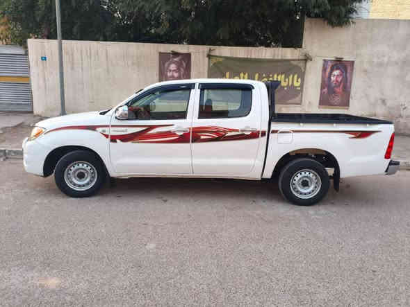 للبيع بيكم   فلاونزه 2009رقم كربلاء
تحويل مباشر كير عادي مكان السياره بغداد
السعر 140 وبيهه مجال *********** بغداد
