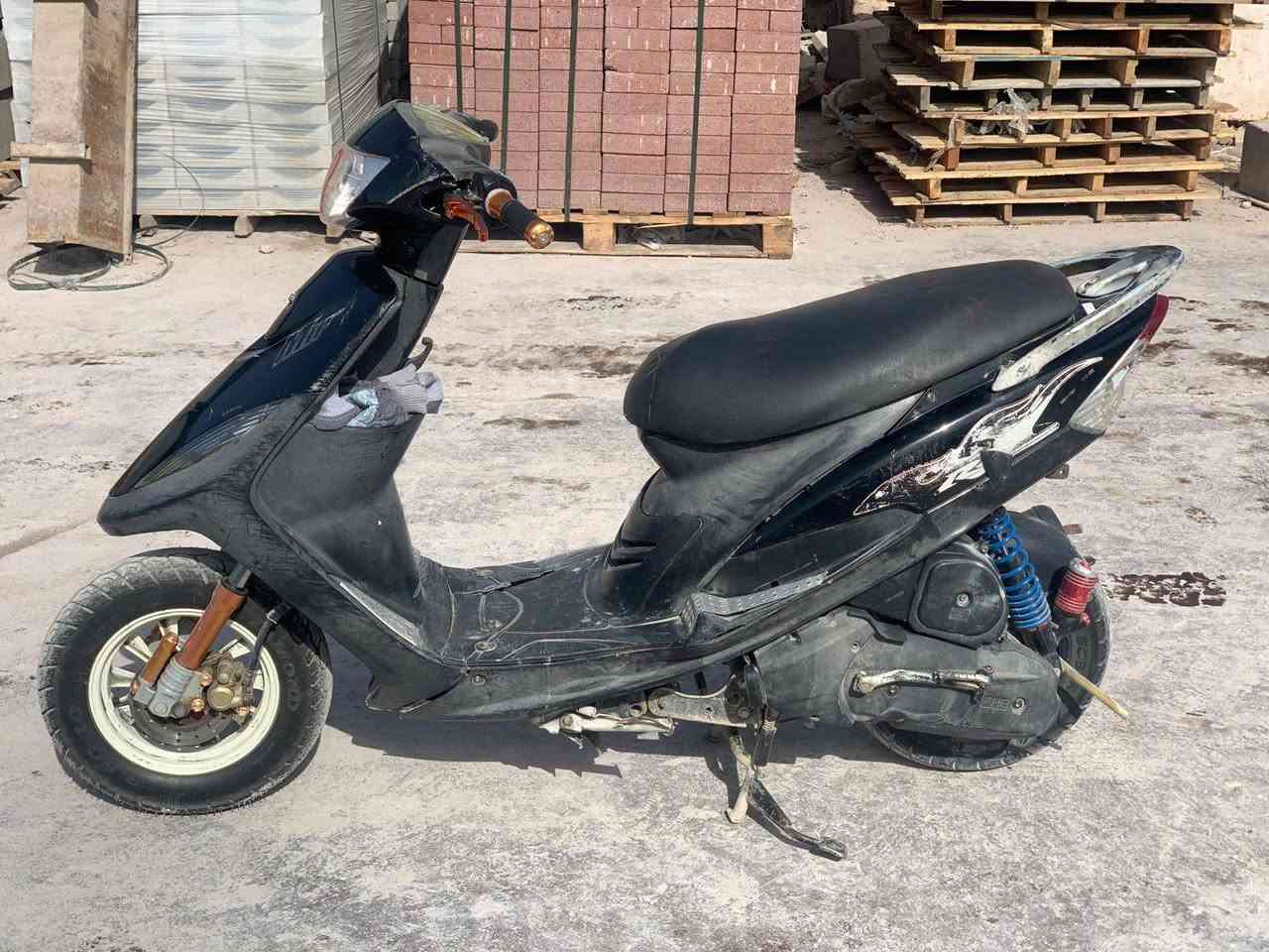 سلام عليكم شباب دراجه ماكس عدله
تشتغل سلف هندر مكينه ابلاديه 49 بيها تزويد خارجي  
صالنصه fm سلف 55 صدر امامي دبل خلفي قبق افلاوين اوياله   يدات ابريك سكليتر قطره دهن مثل ما واضح بل صوره بس الصالنصه شديتلها fm عوزه ترتيب بصيط سعر 450 مكان بغداد بلديات  *********** هذا رقمي
