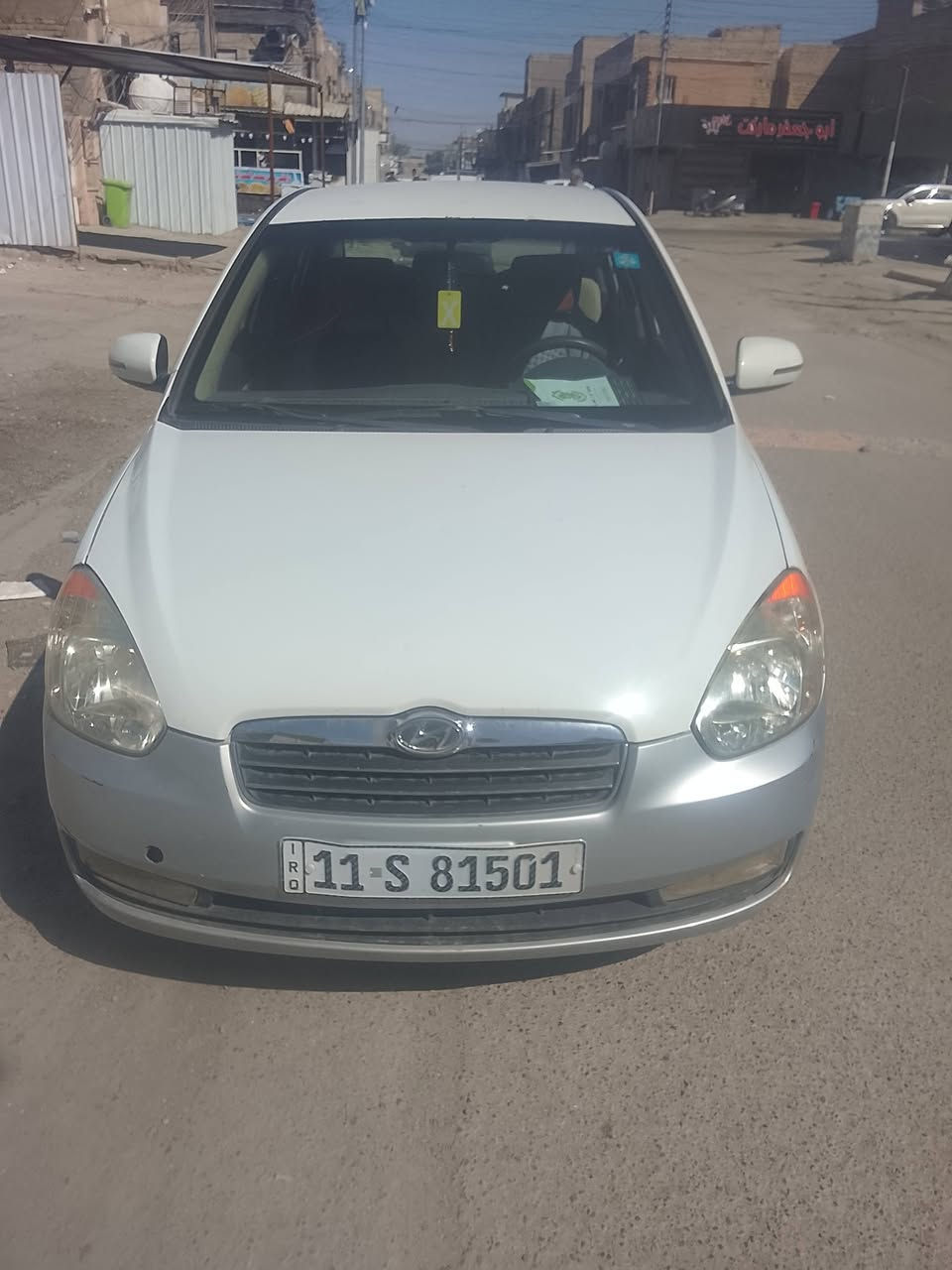 السلام عليكم اكسنت للبيع موديل 2011 خليجي مكفوله من كلشي من عدا الدعاميه مبدله السيارة كامله مكمله بسمي تحويل ثاني يوم تحويل سياره ما عايزه اي نقص السعر 95$ وبيها مجال المكان بغداد الشعب *********** الشراي يخابر ويدلل
