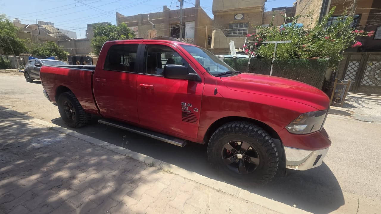 دوج رام موديل 2019
بسمي تحويل ثاني يوم 
رقم بغداد مميز 
حادث سياره جاملغات امامي مع البنيد 
محرك 8           5700 
سياره كلش حلو 
ييه بعض النواقص بصيطه 
***********
موجود اتصال او وات ساب
