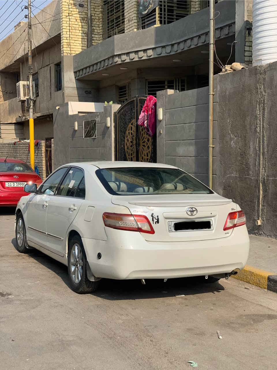 كامري موديل 2010  رقم سليمانية جديد          ابيض صدفي
وارد خليجي 
المحرك 4 سلندر 
بانزين / غاز 
مكفوله كير محرك 
تبريد وتدفئة 
تخم تاير جديد 
بيها صبغ قطعتين 
السيارة جديدة ونظيفة
...................للاستفسار ......................
***********
