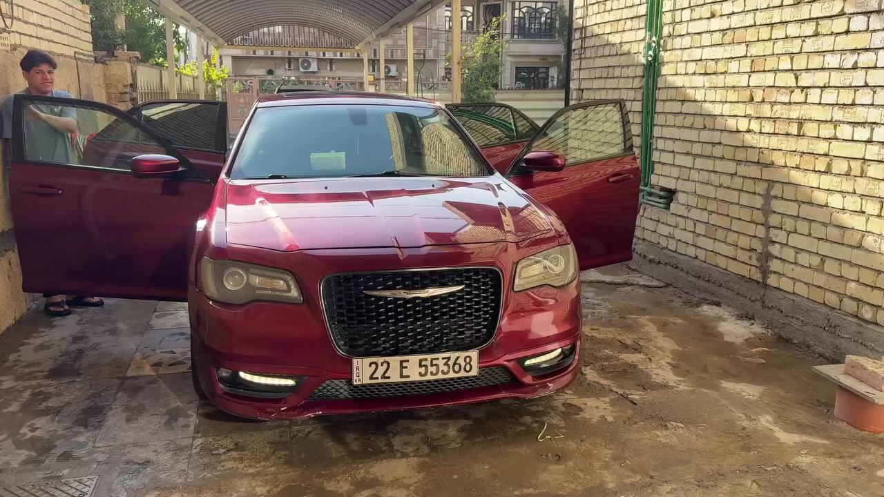 كلايسلر اوباما ٢٠١٨ sسياره كلين بيها فقط بار بلهلال مال جامل الامامي  كلش قليل سياره بسمي سنويه ٢٠٣٠ هزه بعدها مخلصانه بشهر ال٥ تخلص سياره صدر جديد وتخم تاير وباتري وره هاذا الفديو بولش ونانو سيراميك وبدلت جامه اماميه مكاني بغداد السيديه 
*********** 
سعر ٢٧٥٠٠
