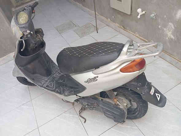 السلام عليكم
دراجه اكزز للبيع كامله من كلشي تشتغل فقط مكينتها بيها ضعف 
السعر 300 الف بها مجال قليل

العنوان سوق الشيوخ مركز 

***********
