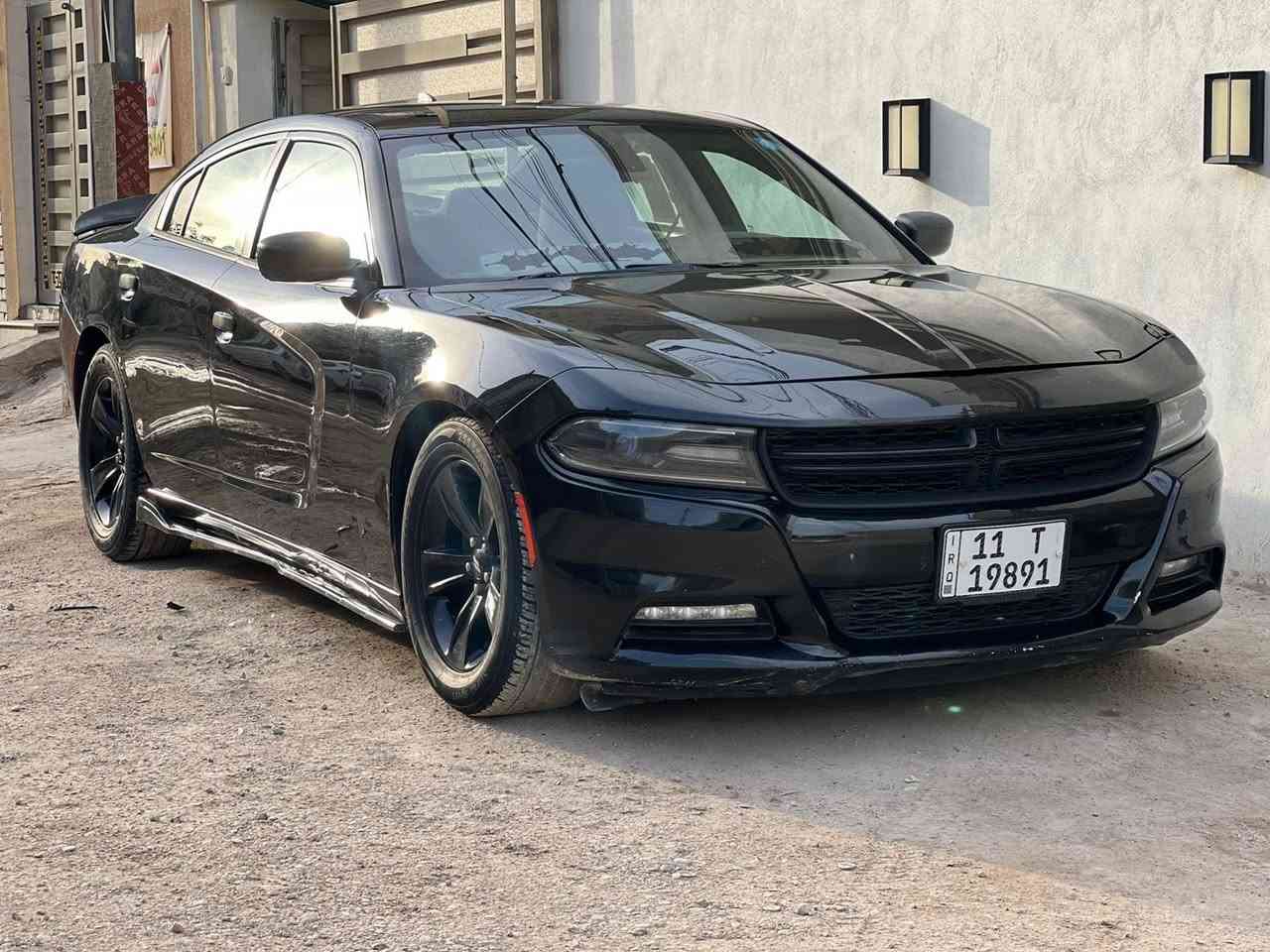 جارجر 2016 sxt
مواصفات 
شاشه كبيرة 
تشغيل عن بعد
كاميرا خلفيه 
كشنات تدفئه 
ويل ١٨
عليها سيرفس كامل منضومه بانزين
السعر 180قابل للتفاوض
مكان السياره بغداد سريع الدورة 

0771 190 2544
