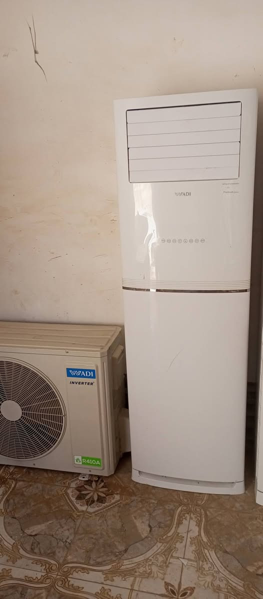 سبالت جدد على وضع الشركه اخو الجديد يعني شخط مابيهن غازهن 410 
الوارث طنين 
اوناكس طنين 
الوادي عمودي انفينتر 3 طن ***********
