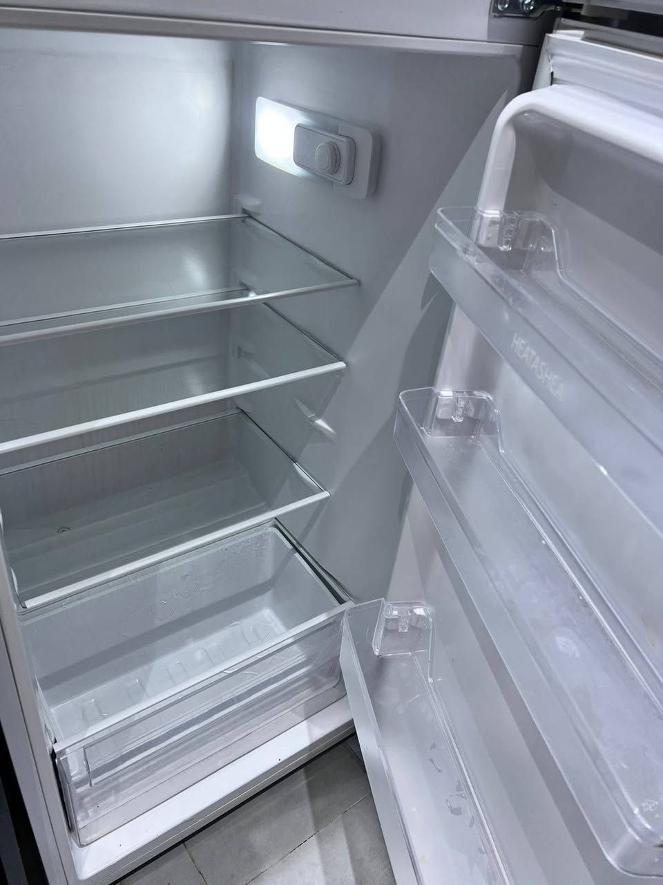 السلام عليكم ثلاجه شغلة جديده سعر 200 الف
مكاني ( شاطئ التاجي ) الكاظمية الثانية


**إذا كنت صاحب هذا الإعلان وتريد حذفه لأي سبب، رجاءا أرسل رسالة إلى الدعم الفني**