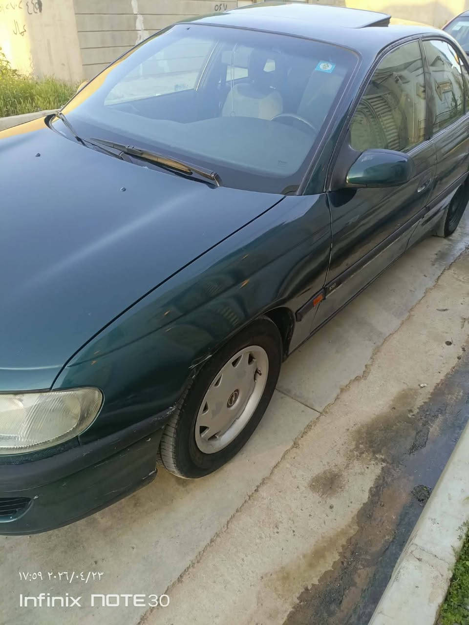 سلام عليكم
اوميكه بزون مديل 94
مكينه عشرين قبغ اسود
تبريد مكينه كير شرط
هزه جديده سنوبه لل 2029
مصبوغه جماليه السعر 44
مكان السياره موصل 
***********
***********
